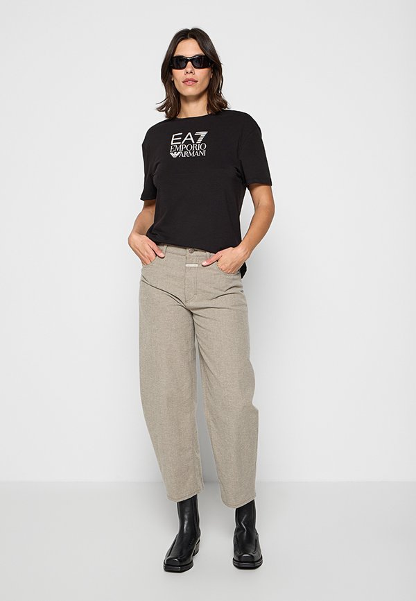 EA7 Emporio Armani
