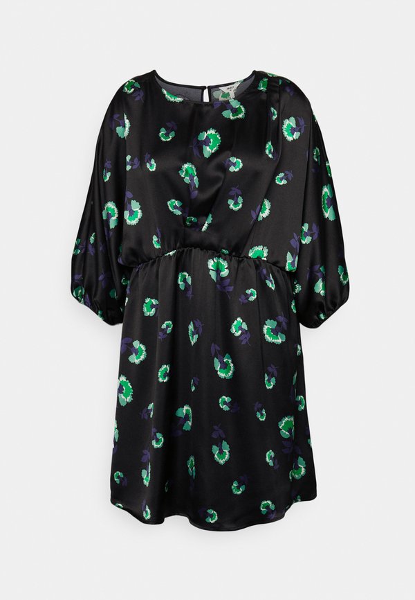 Object Curve OBJAGAFIA DRESS CUR