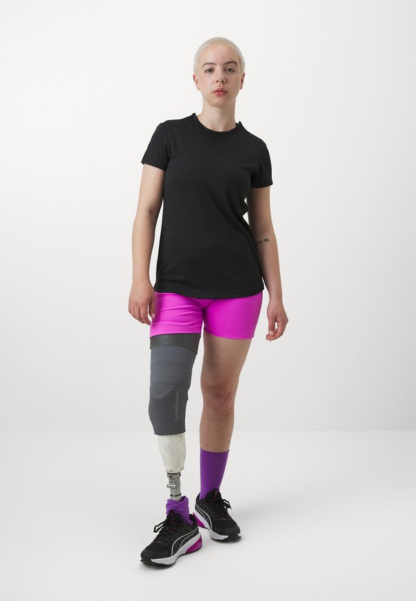 Even&Odd active by Zalando