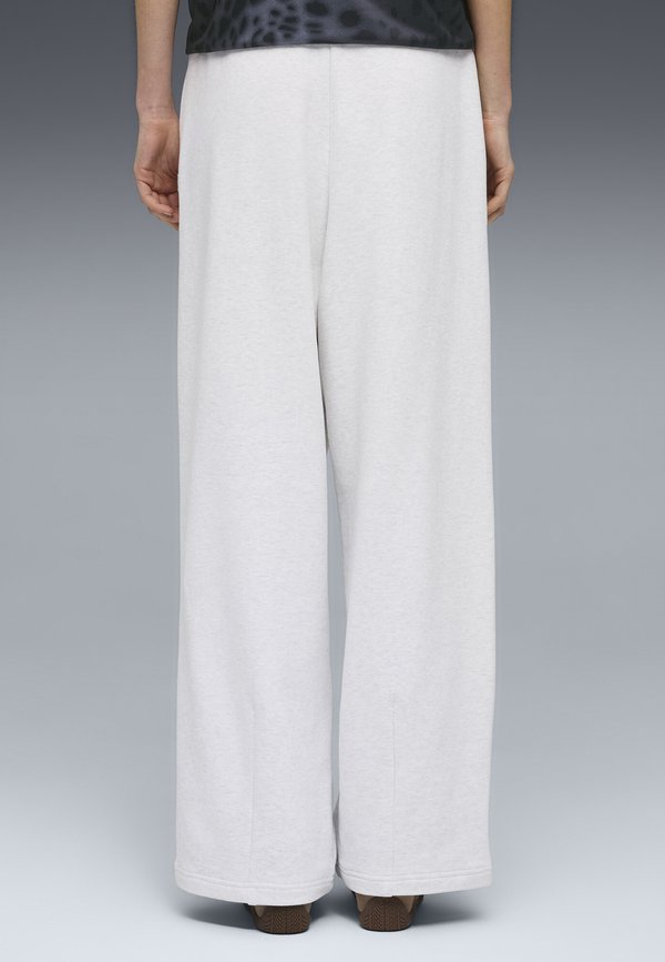 Puma WARDROBE ESS PEACH TOUCH SLOUCHY