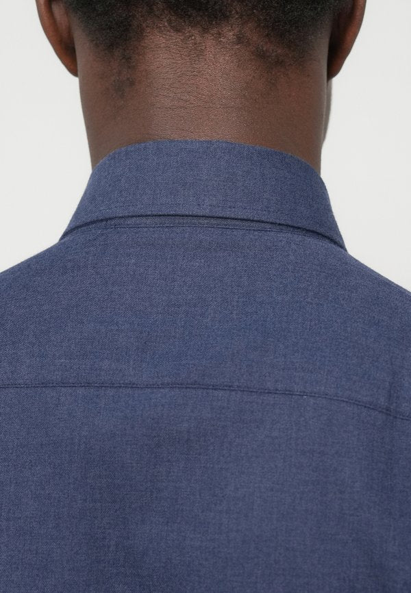 Hackett London