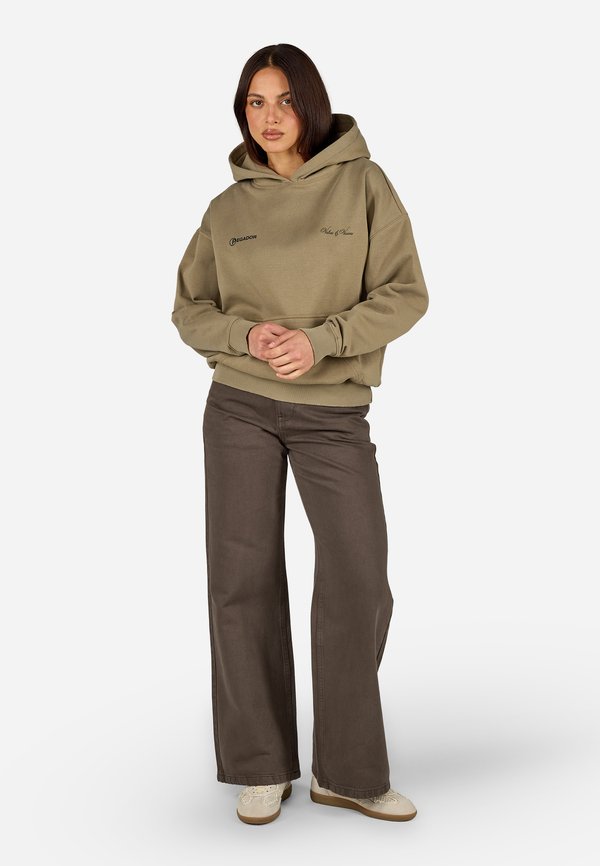 Pegador FIA OVERSIZED HOODIE