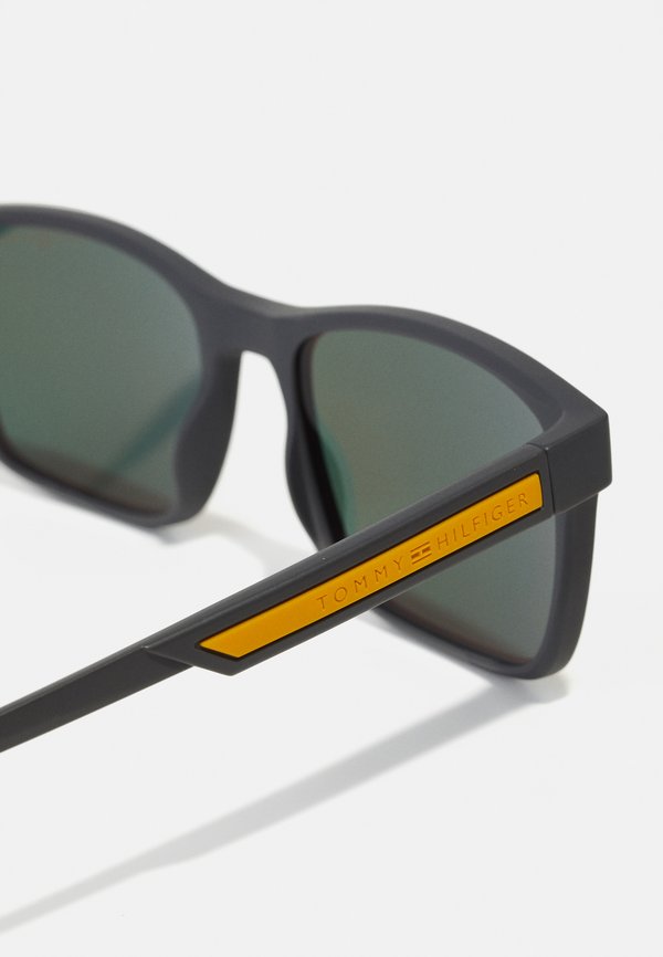 Tommy Hilfiger UNISEX