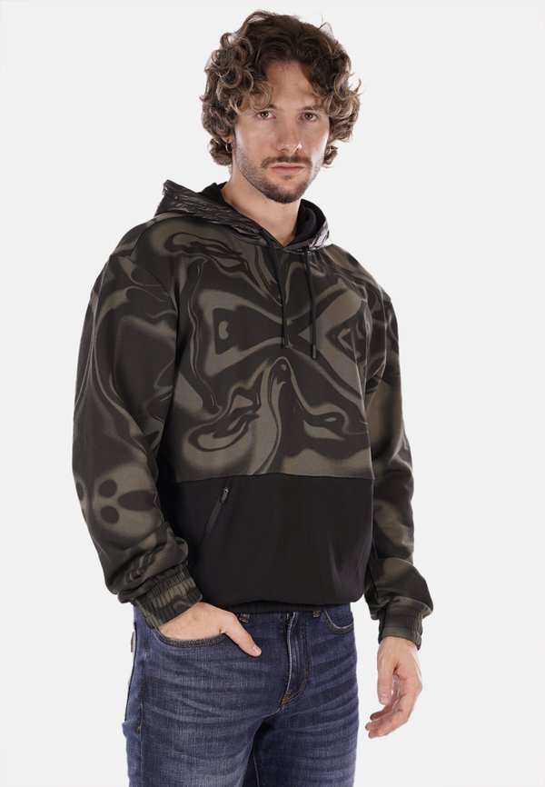 EA7 Emporio Armani