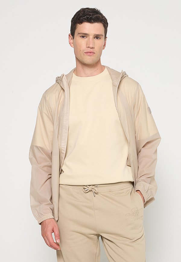 GANT
