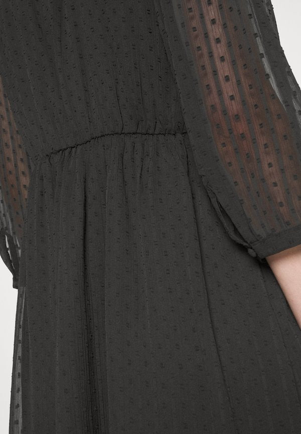 VILA VIMINIA V-NECK 3/4 SHORT