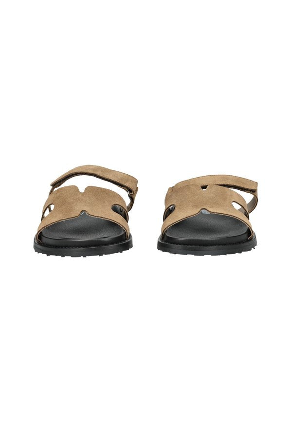 Steve Madden MANU