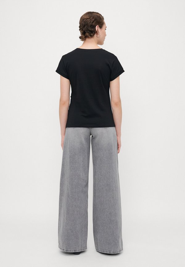 Vero Moda Tall VMGANAS O NECK