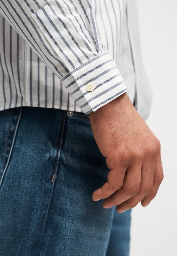 Lyle & Scott STRIPE SHIRT