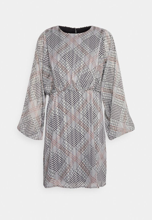 Molly Bracken YOUNG LADIES DRESS