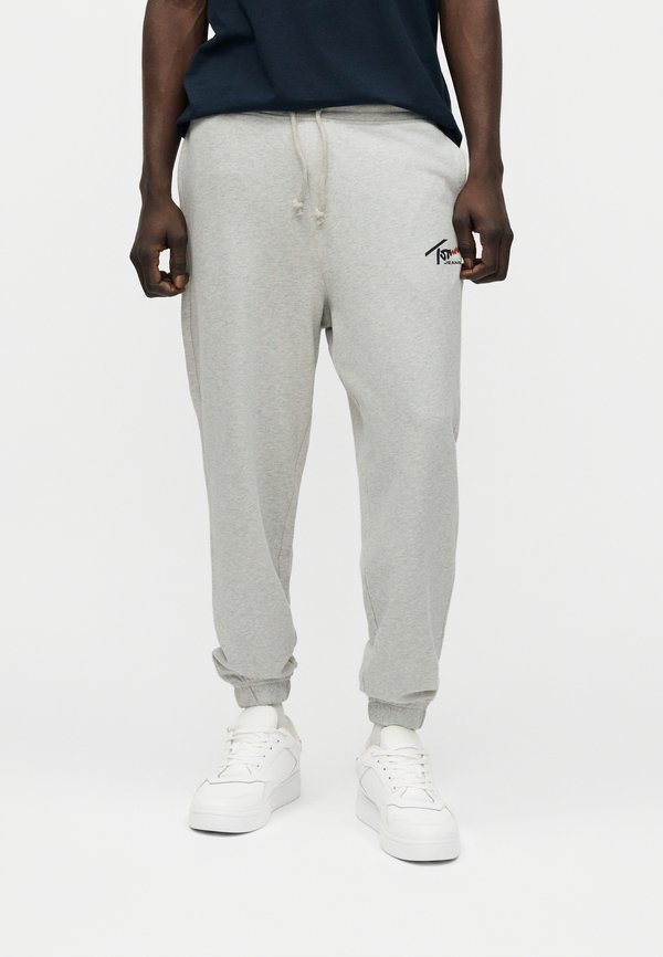 Tommy Jeans SIGNATURE