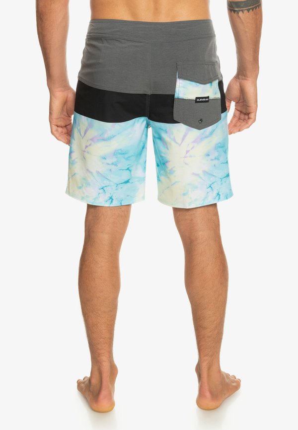 Quiksilver PANEL 18
