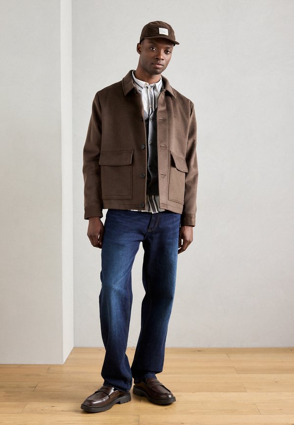 Isaac Dewhirst MIKKEL JACKET