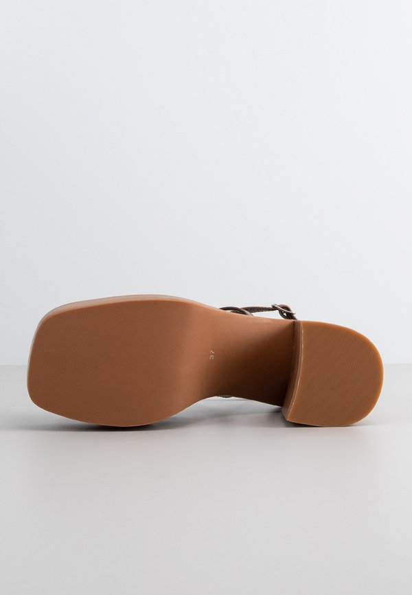 Jeffrey Campbell CLEMENTINE