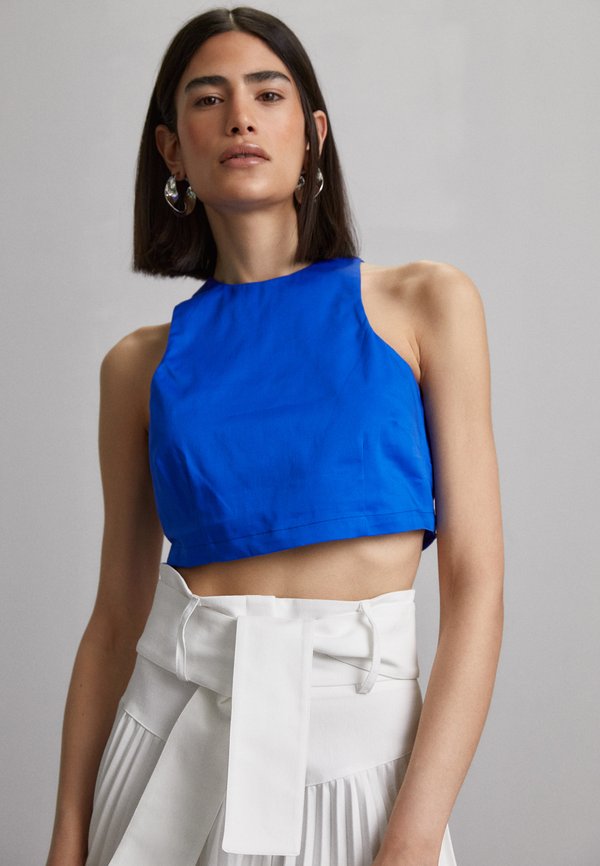 Sara Battaglia CROP