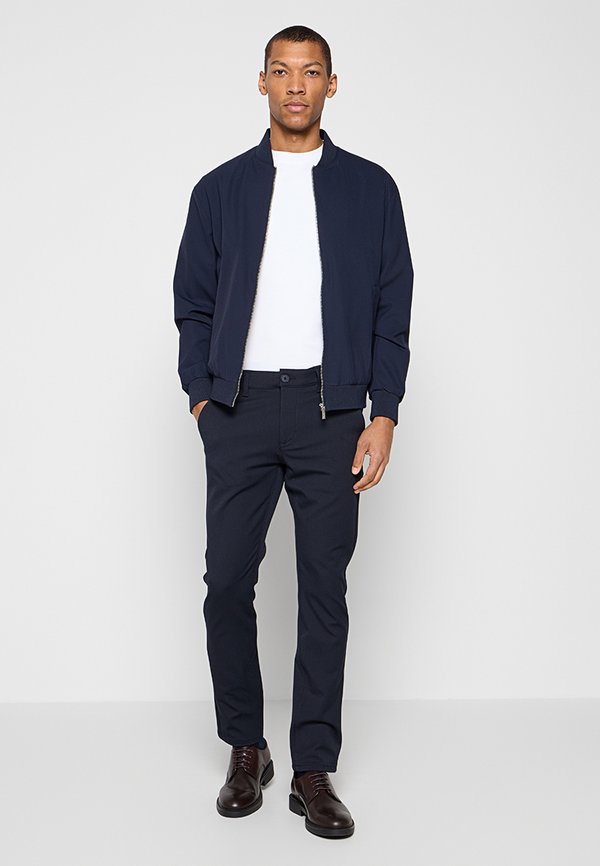 KARL LAGERFELD REGULAR FIT
