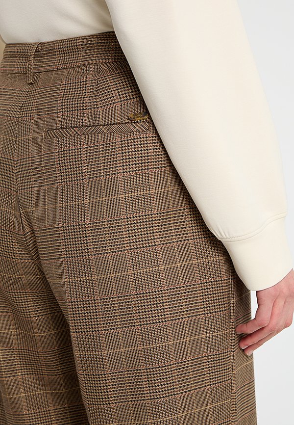 Scotch & Soda