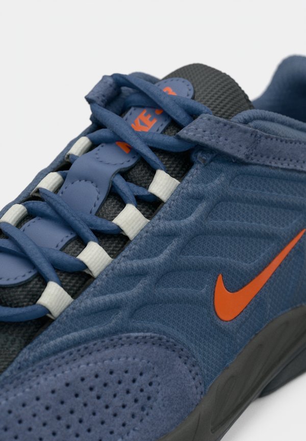 Nike SB VERTEBRAE UNISEX