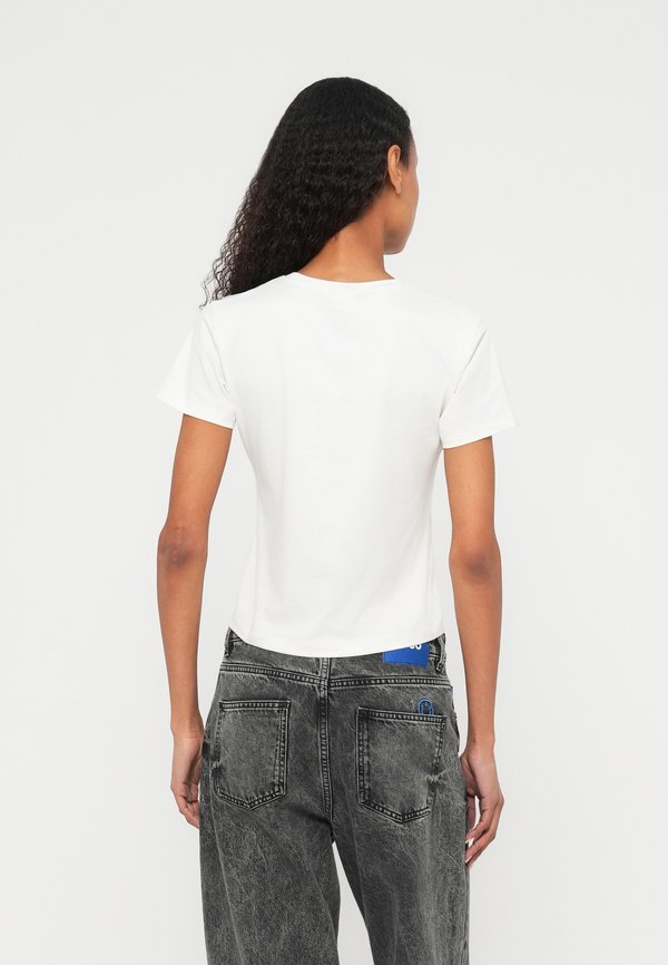 ARKK Copenhagen BABY TEE UNISEX