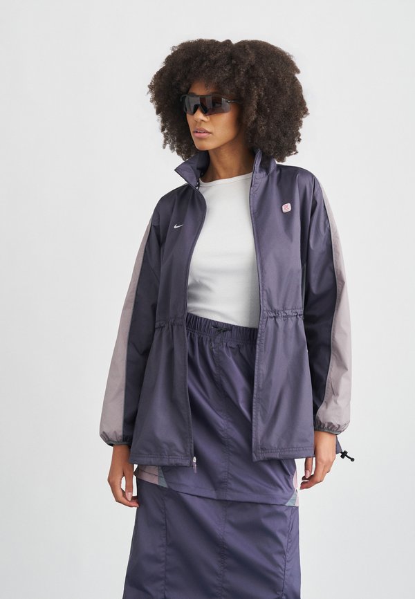 Nike Sportswear W NSW JKT WVN SHOX