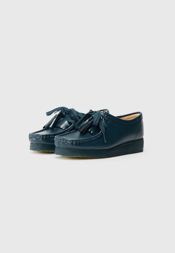 Clarks Originals WALLABEE.