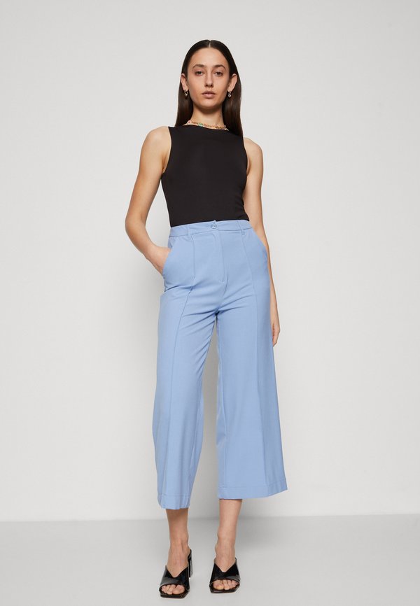Even&Odd Tall by Zalando