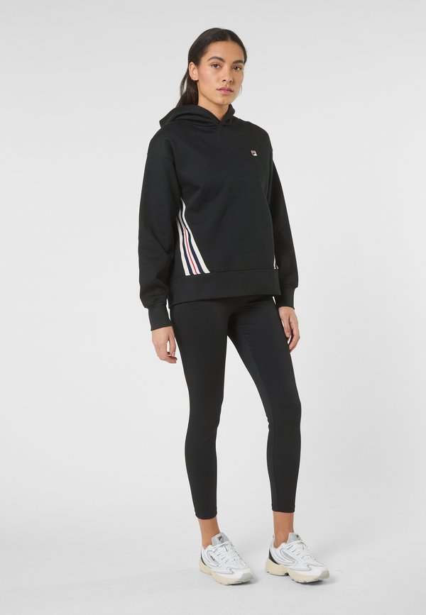 Fila APPAREL SERRETTA LOOSE HERITAGE TAPE