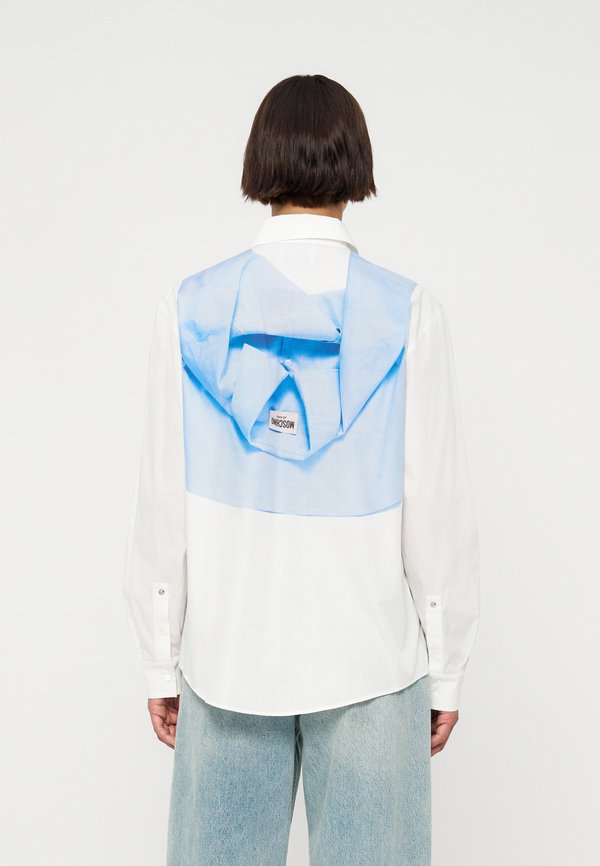 MOSCHINO JEANS