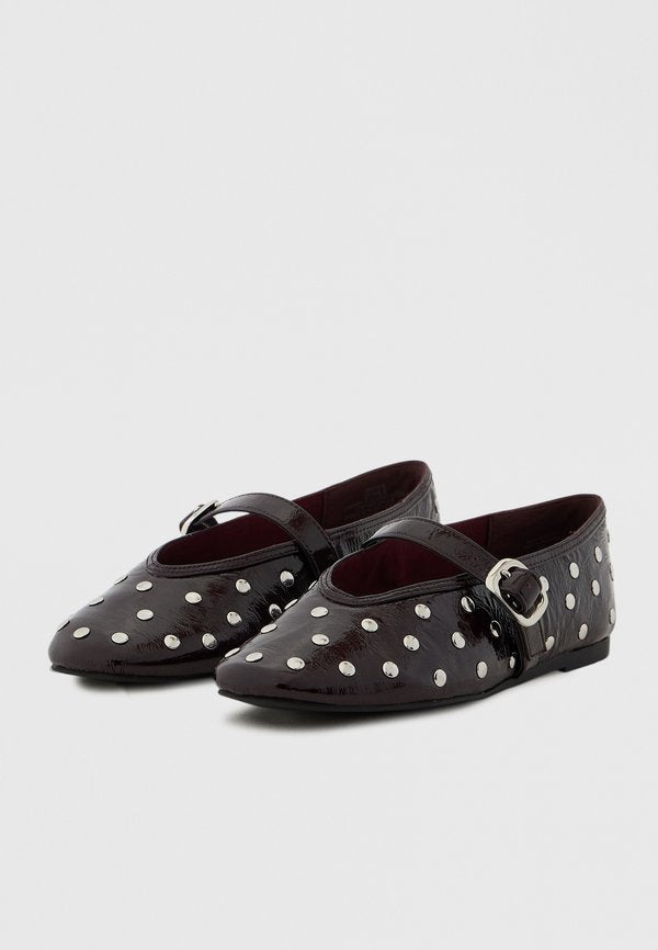 Steve Madden ARCHER
