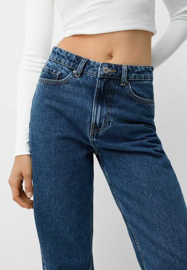 Bershka MOM