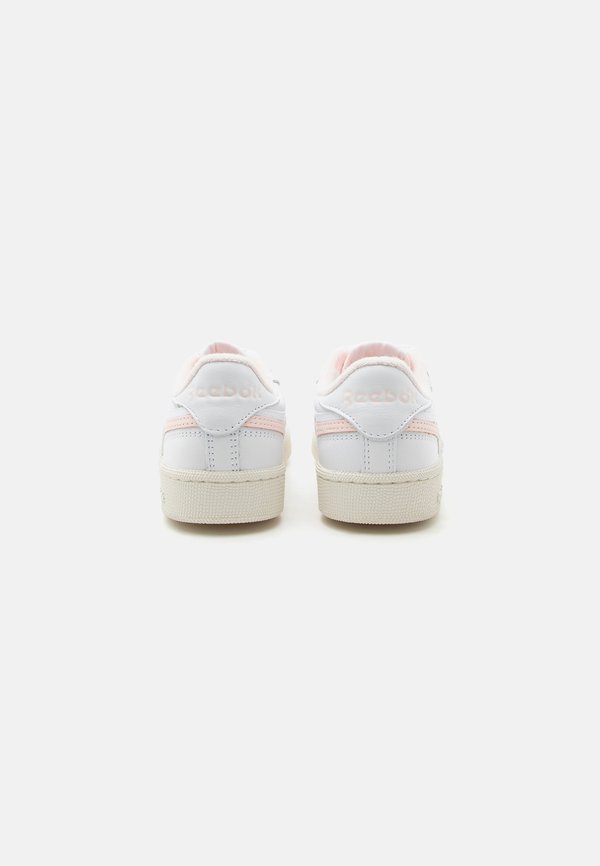 Reebok Classic CLUB C REVENGE