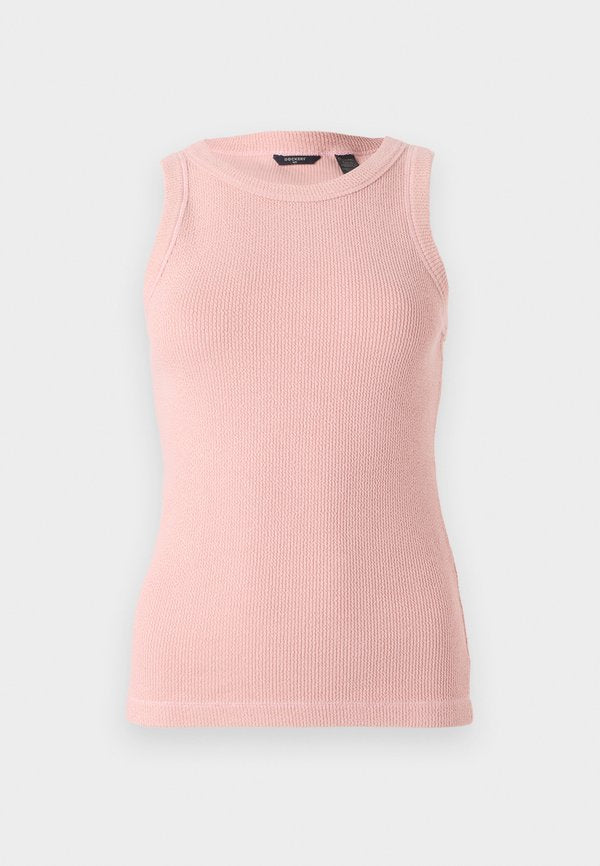 DOCKERS TANK