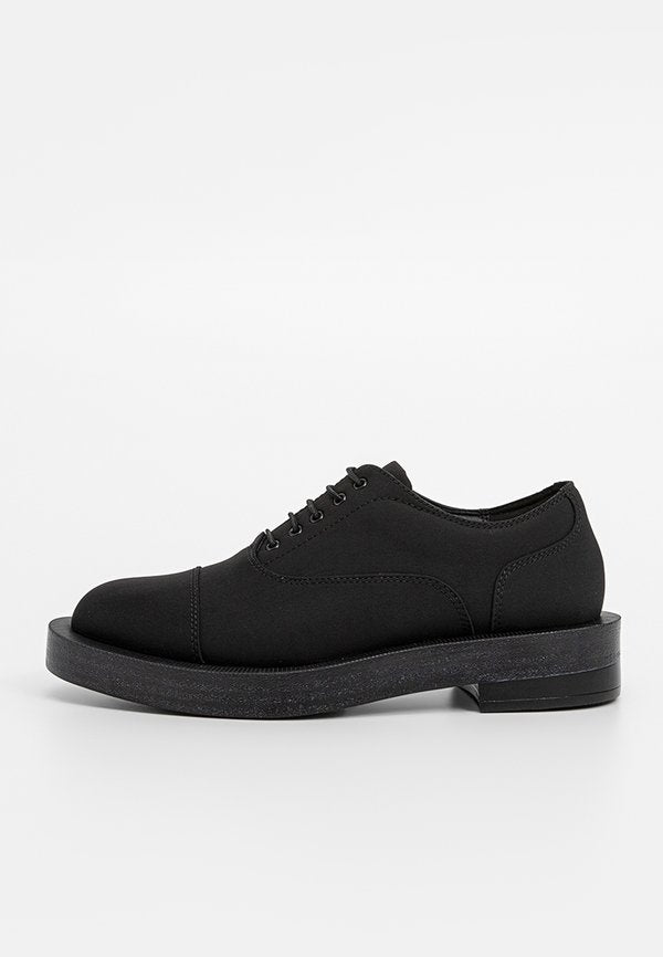 Clarks CUR