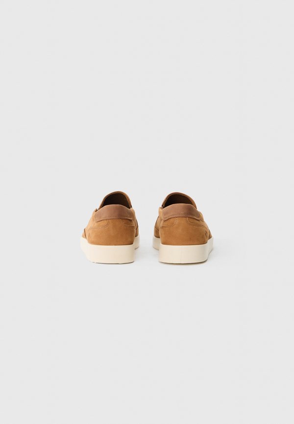 ECCO STREET LITE