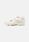 Nike Sportswear AIR RIFT LACE - Ankle strap ballet pumps - light orewood brown