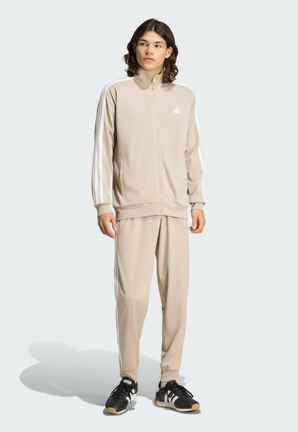 adidas Sportswear DAYREADY TRACKSUIT SET - Tracksuit - khaki three   white