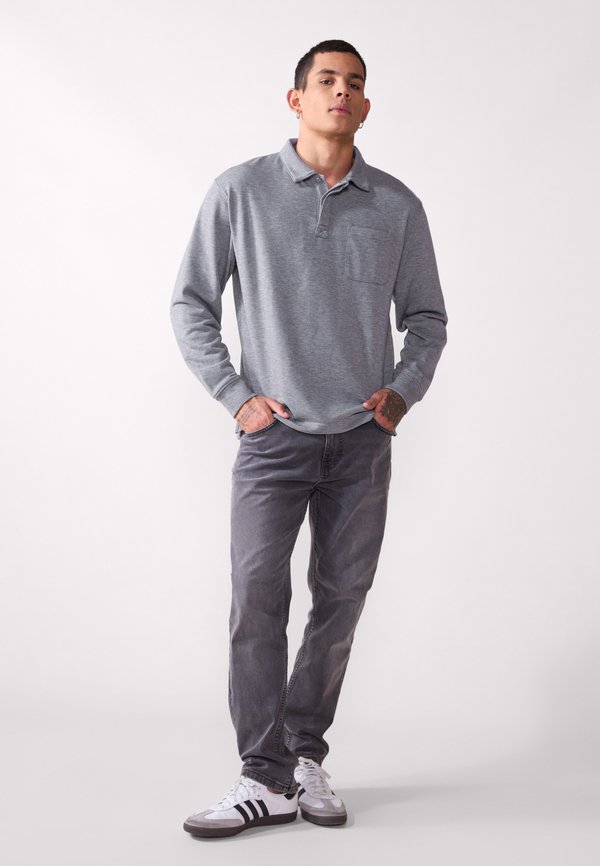 Pier One by Zalando