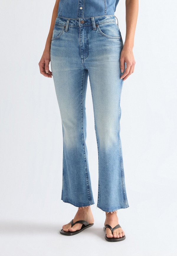 Wrangler KICK FLARE