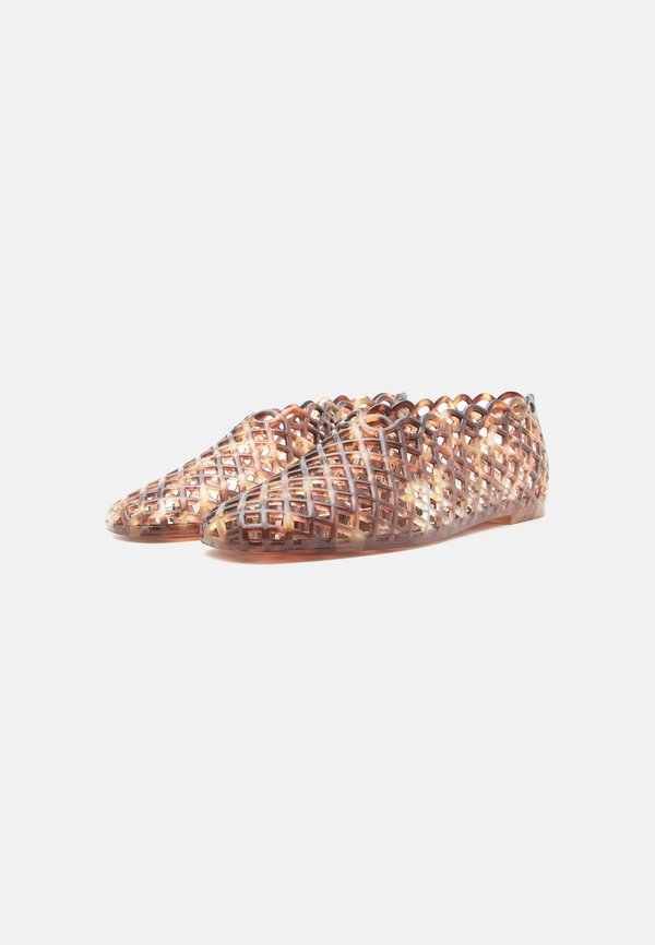 Steve Madden JELLY GROVE 2.0