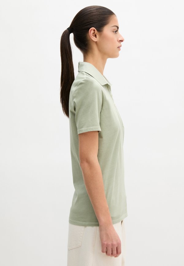 Marc O'Polo MARC O'POLO KURZARM POLOSHIRT SLIM MIT MATERIAL-MIX-DETAILS