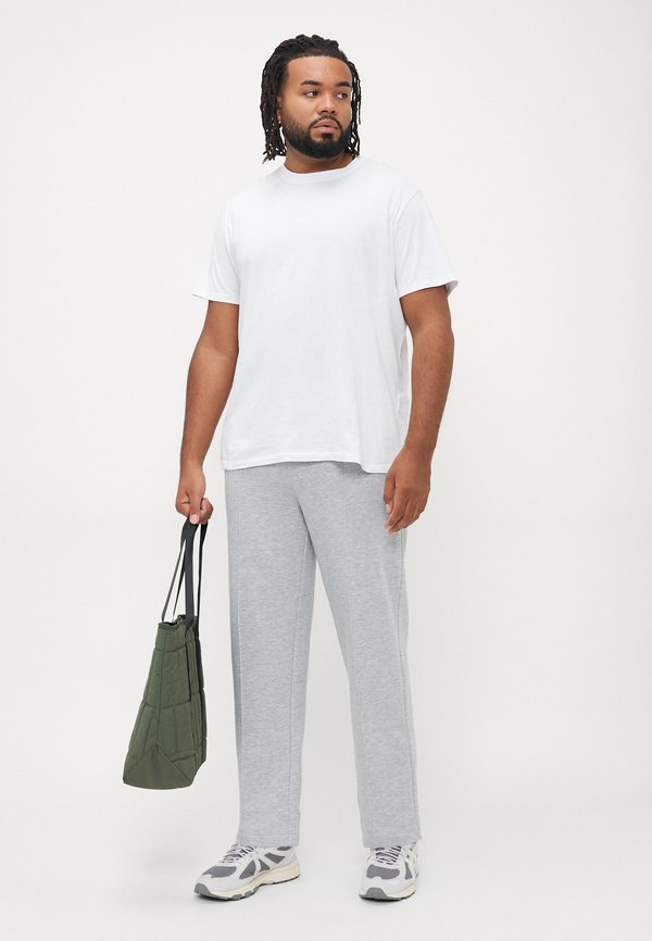 Pier One by Zalando