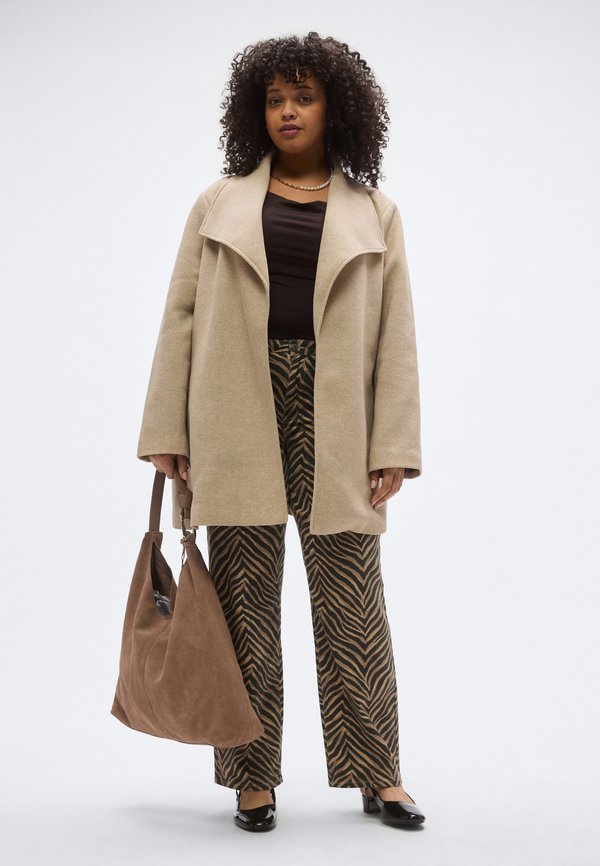 Vero Moda Curve VMCTESSA JEANS