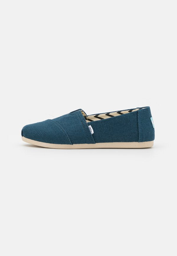 TOMS ALPARGATA