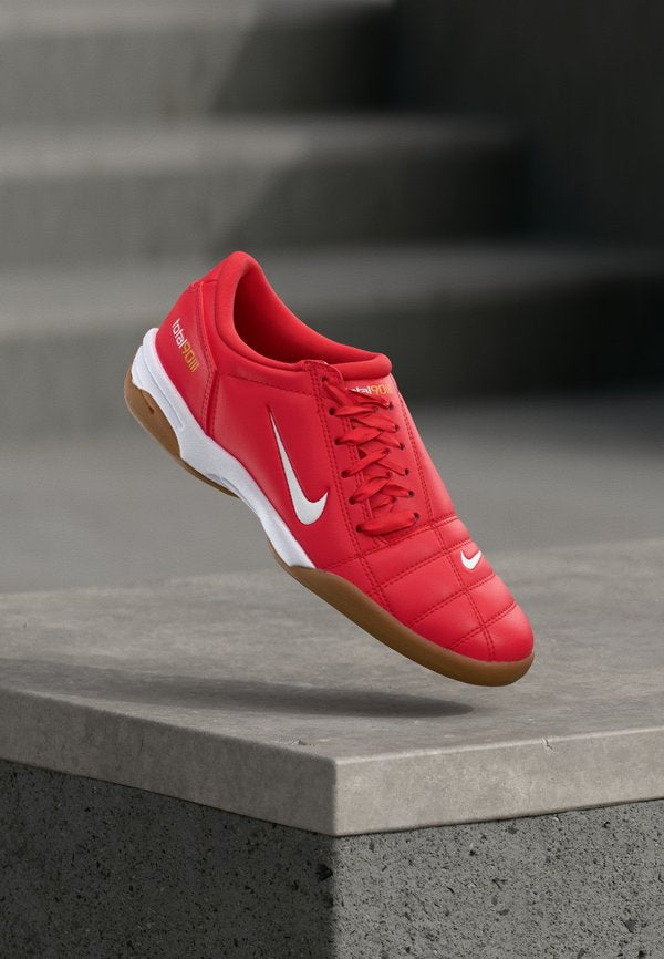 Nike Sportswear T90
