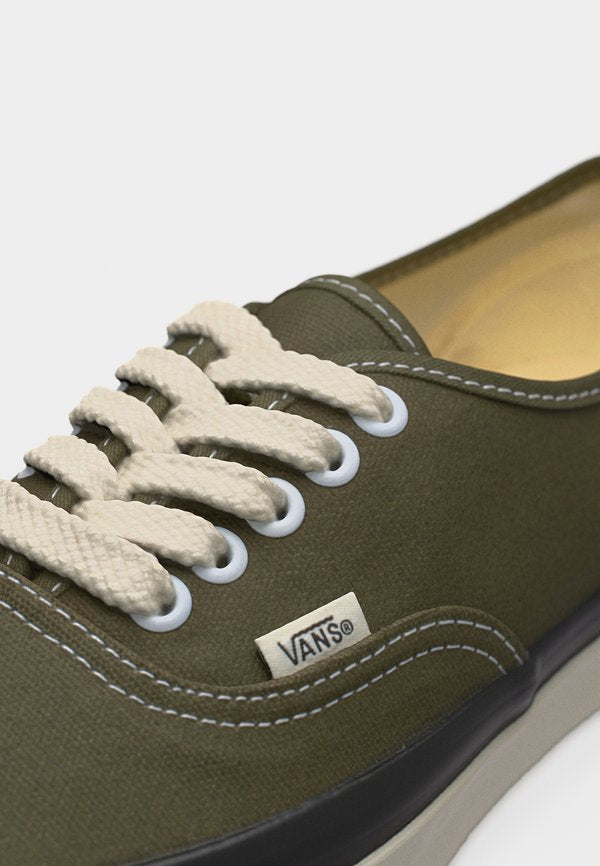 Vans PREMIUM AUTHENTIC 44 DECK