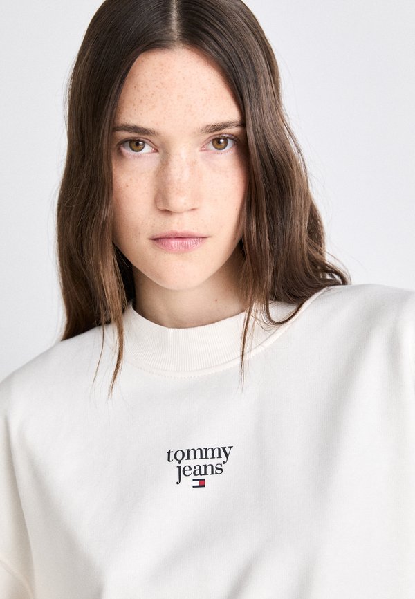 Tommy Jeans ESSENTIAL LOGO CREW