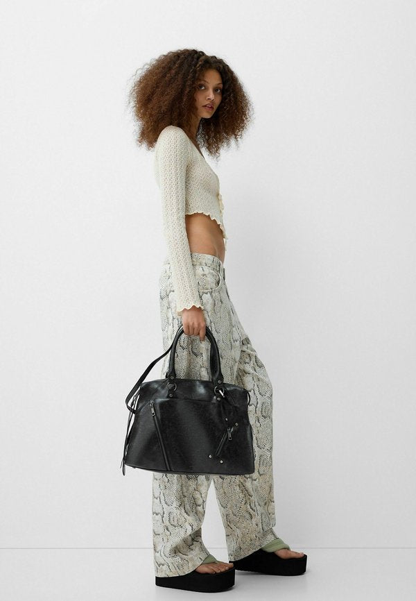 Bershka BOWLING - Handbag - black