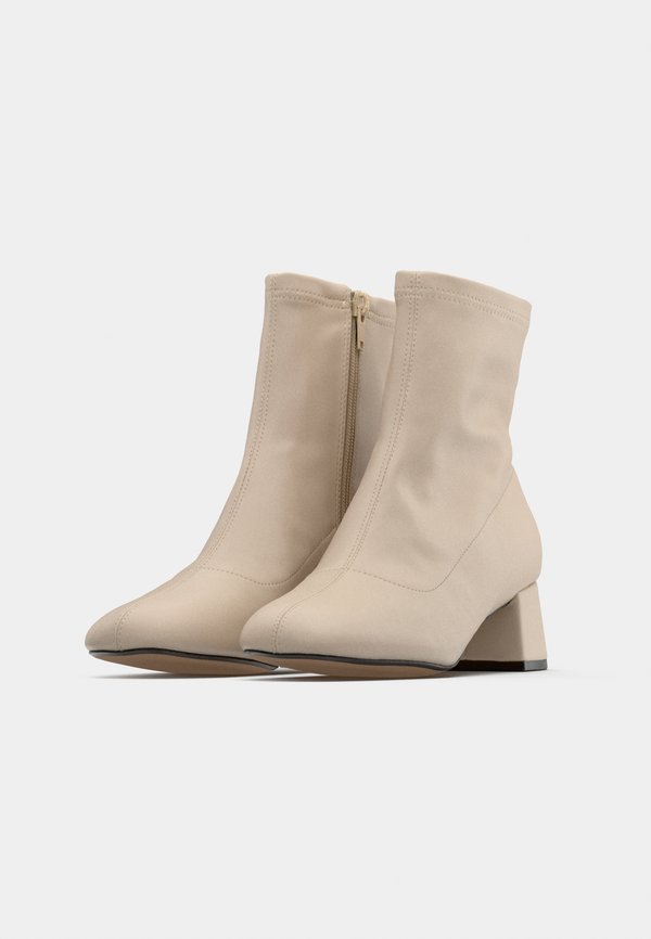 Anna Field by Zalando