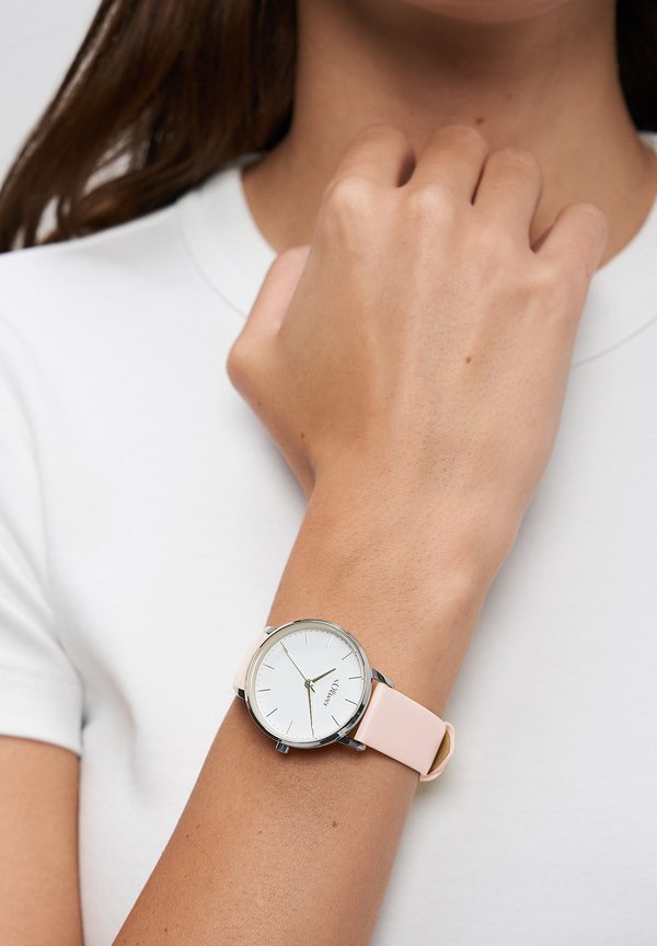 s.Oliver MODERN BASICS