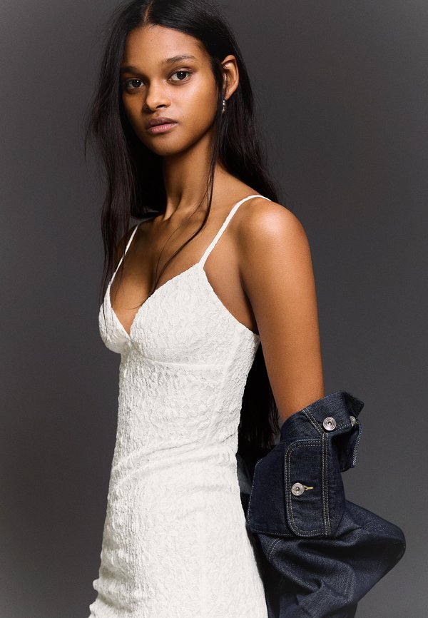 Bershka Maxi dress - white